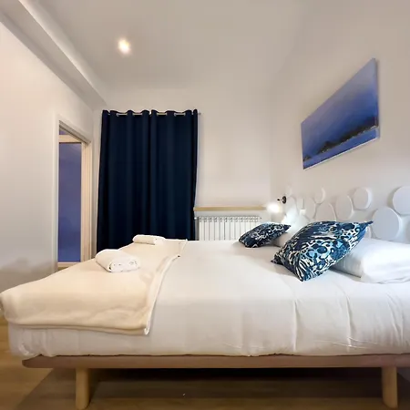Apartment Mila I Local Rentss San Sebastian