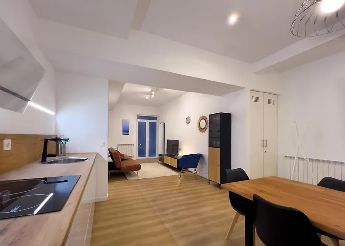 Апартаменти Mila I Local Rentss *